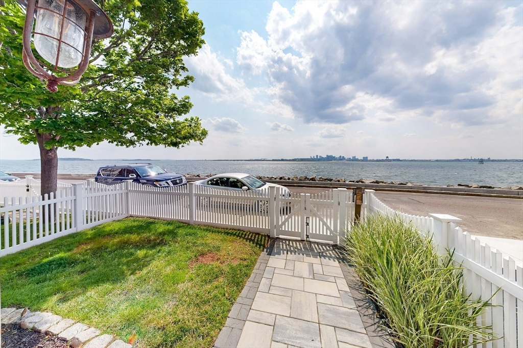88 Grand View Ave