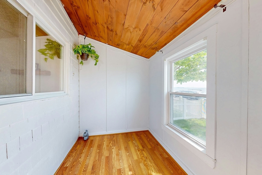 88 Grand View Ave