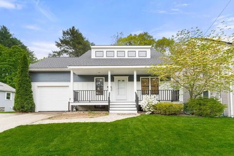 20 Dudley Wayland MA 01778