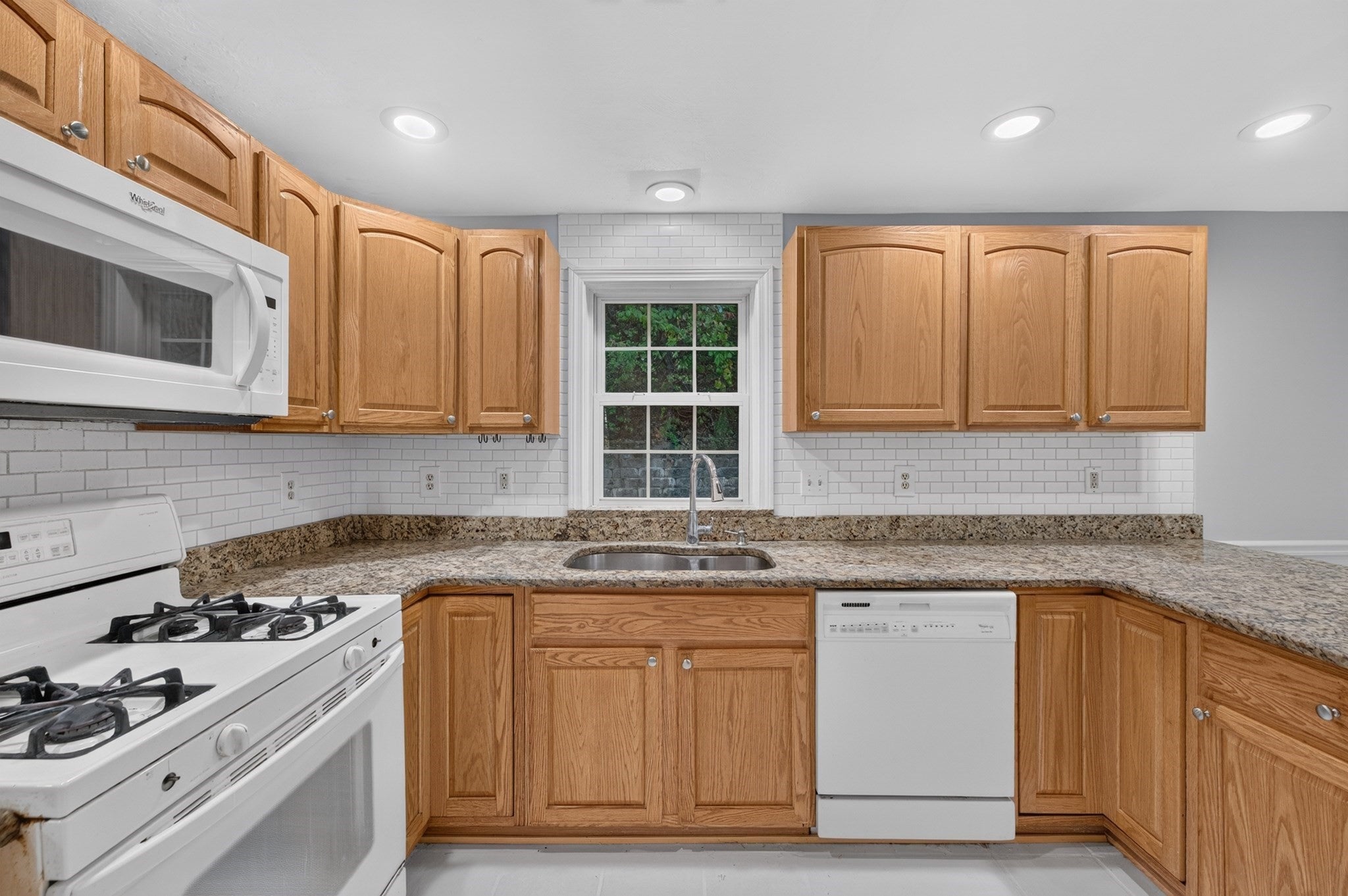 3-A Gates Cir, Worcester, MA, 3-A Gates Cir, Worcester, MA Photo #13