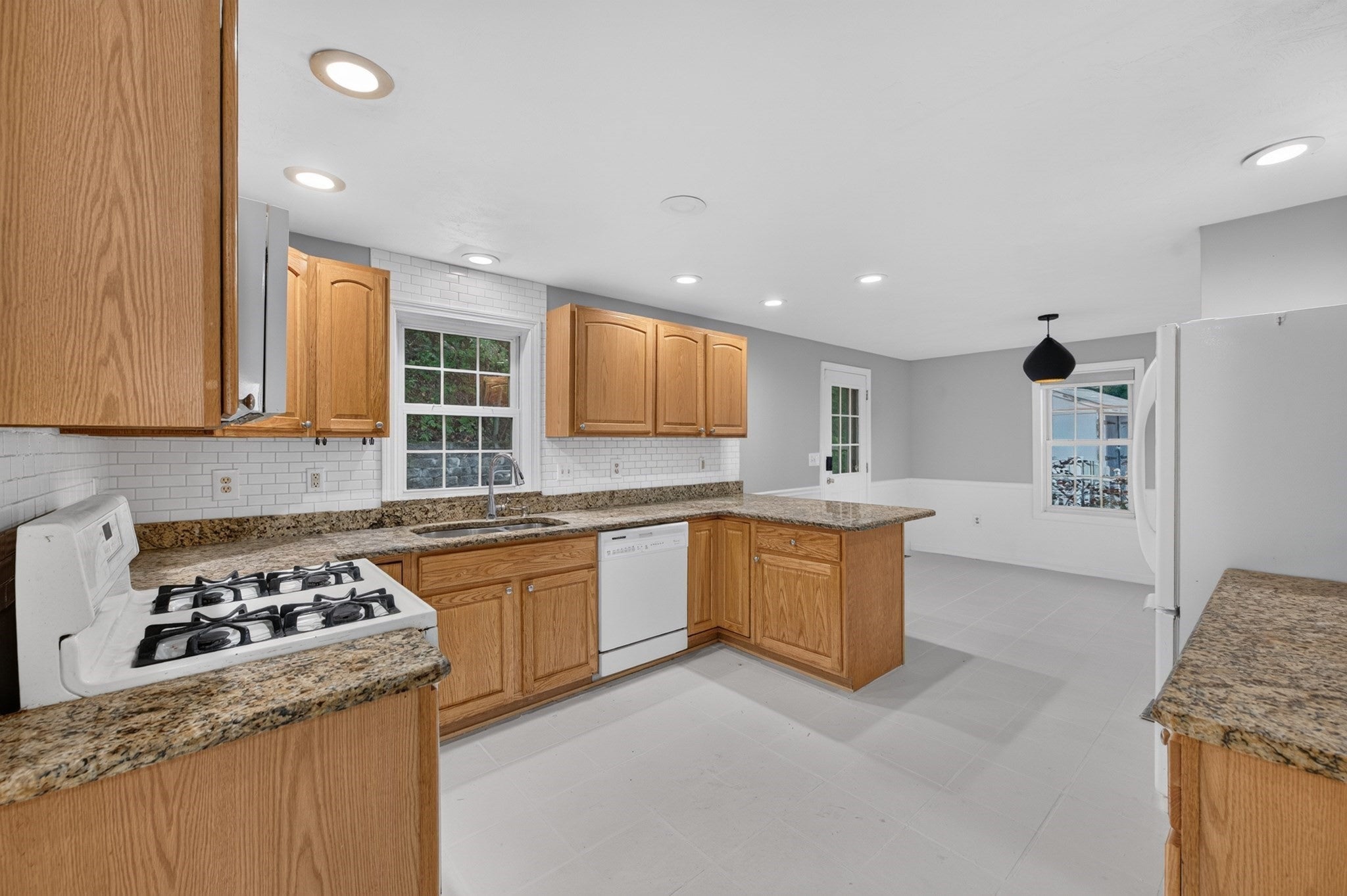 3-A Gates Cir, Worcester, MA, 3-A Gates Cir, Worcester, MA Photo #14