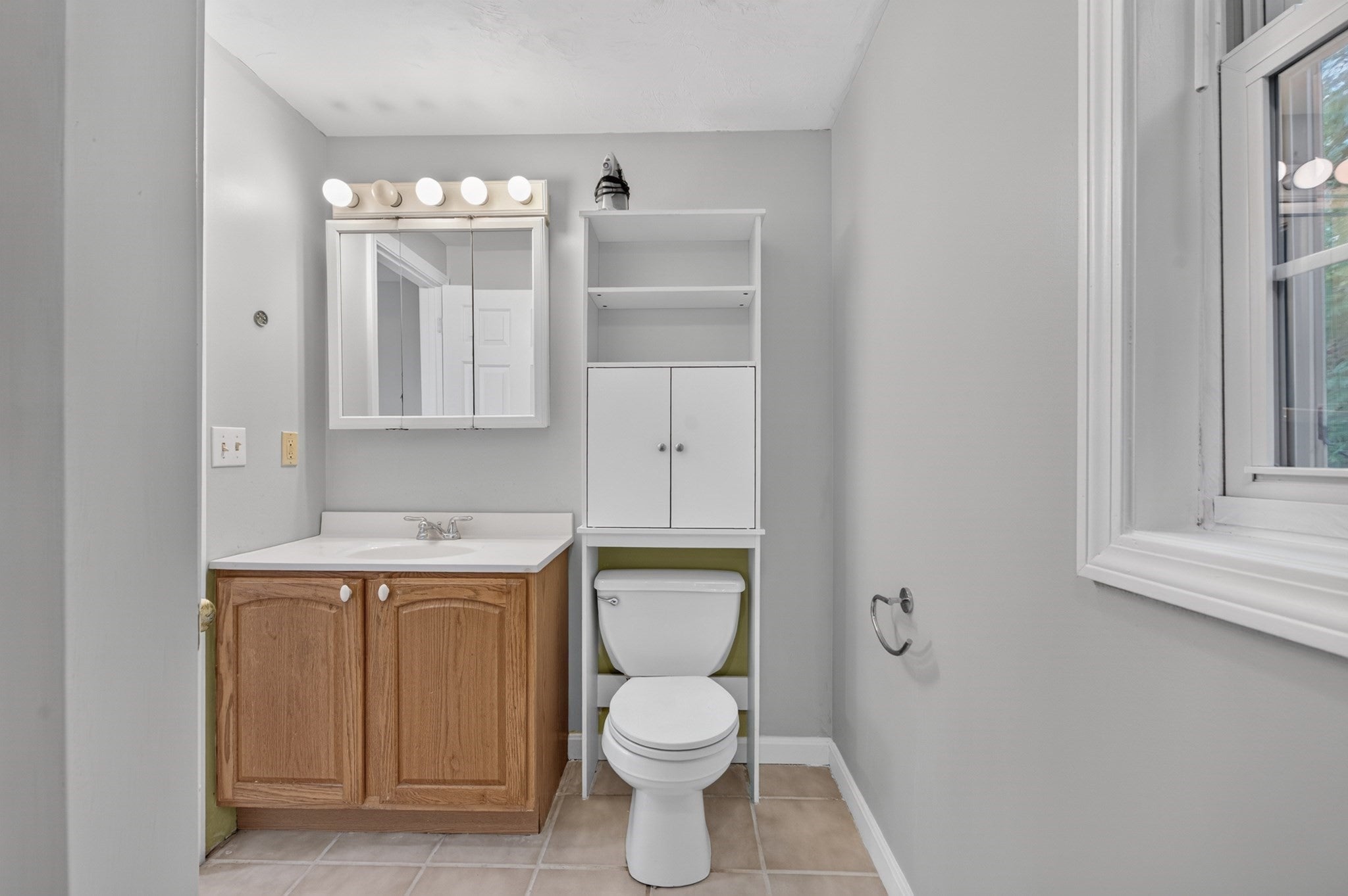 3-A Gates Cir, Worcester, MA, 3-A Gates Cir, Worcester, MA Photo #26