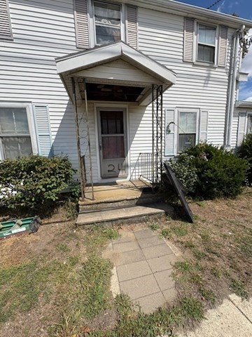 24 Lowell Street