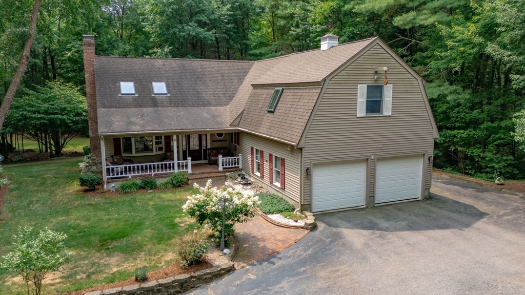 317 Bay Rd
