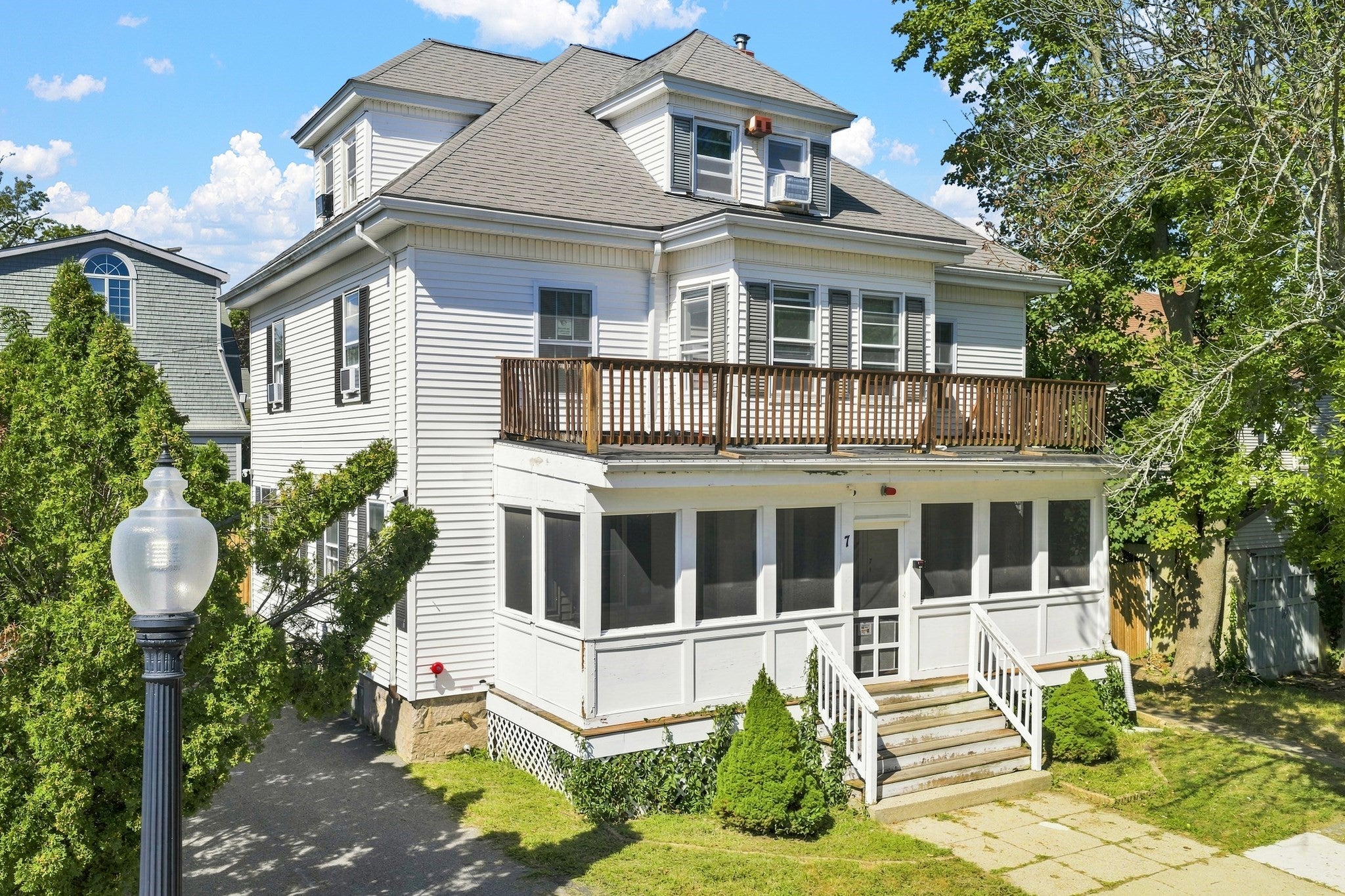 Photo of 7 Plymouth St, New Bedford, MA