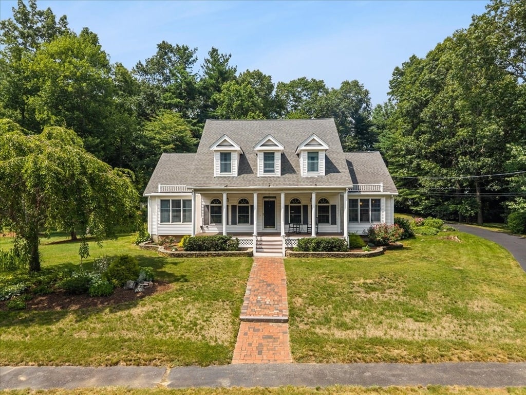 11 Mill Pond Road