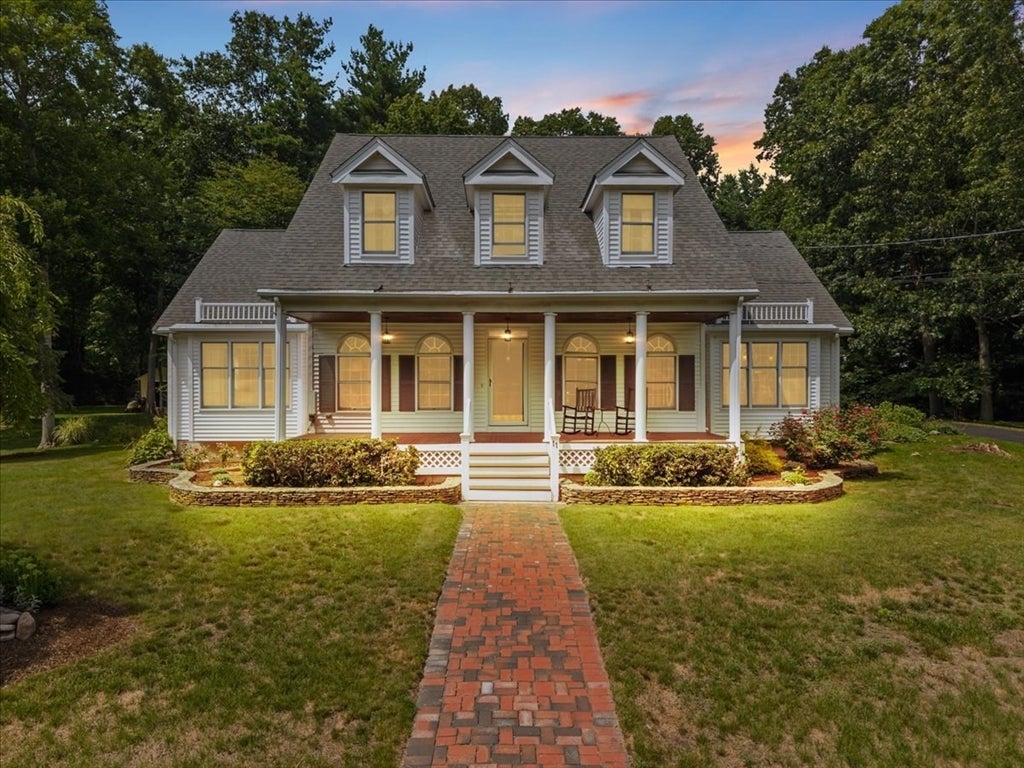 11 Mill Pond Road