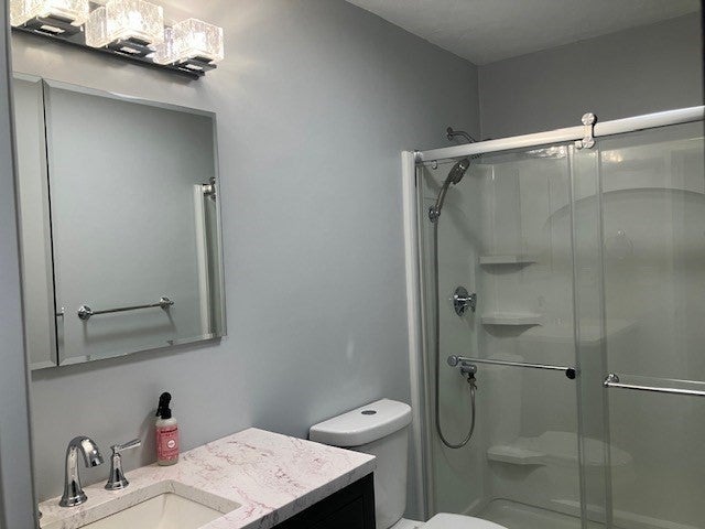1000 Lexington St 44