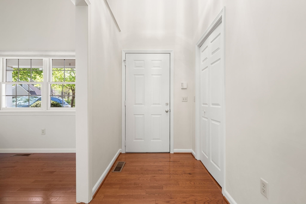 10 Cabot Drive 51