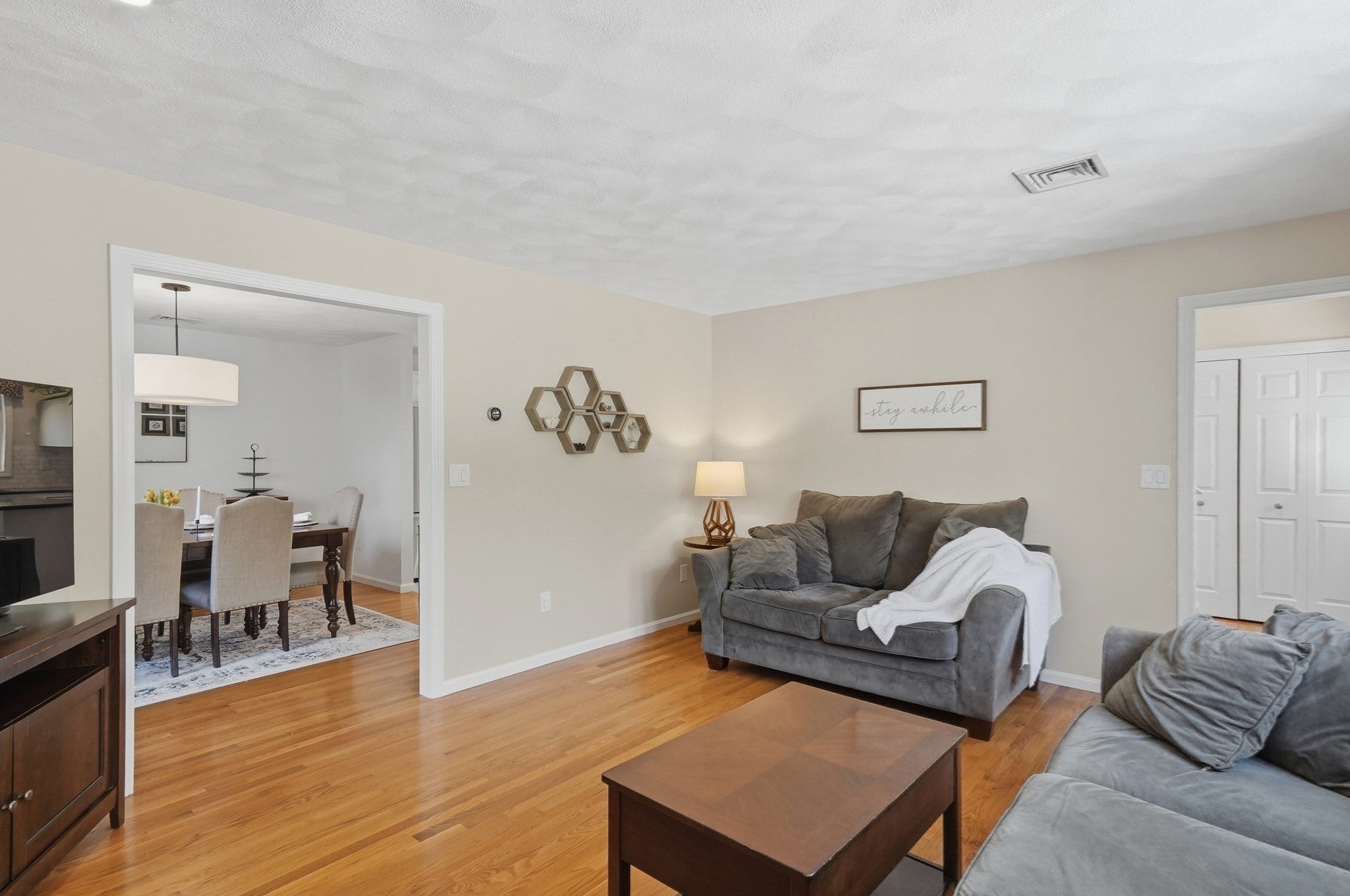 5 Candice Court #1, Woburn, MA Photo #16