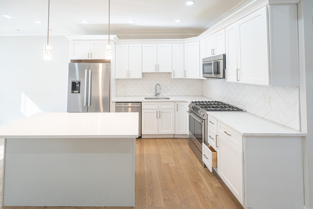 41 Fairbanks St #3, Boston, MA Photo #4