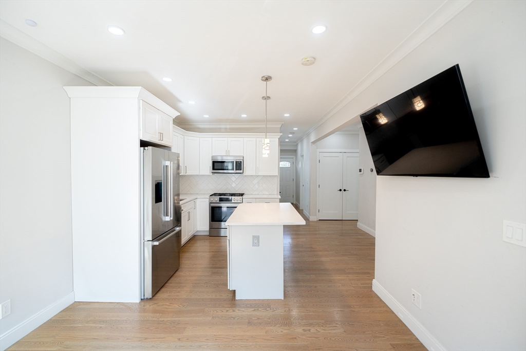 41 Fairbanks St #3, Boston, MA Photo #3