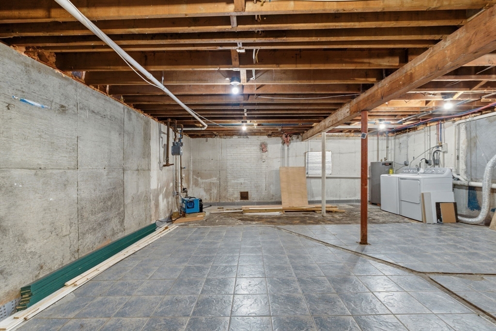 45 Adanac Rd, Milton, MA Photo #27