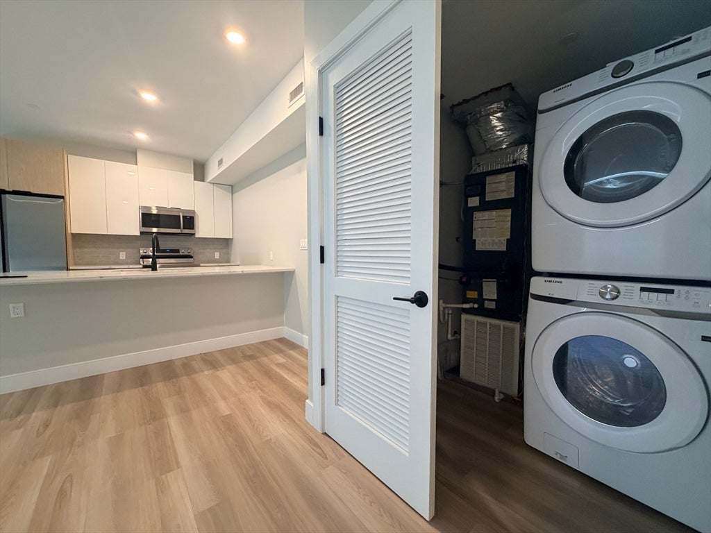 211 Green St #302, Boston, MA Photo #12