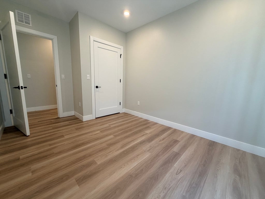 211 Green St #302, Boston, MA Photo #7