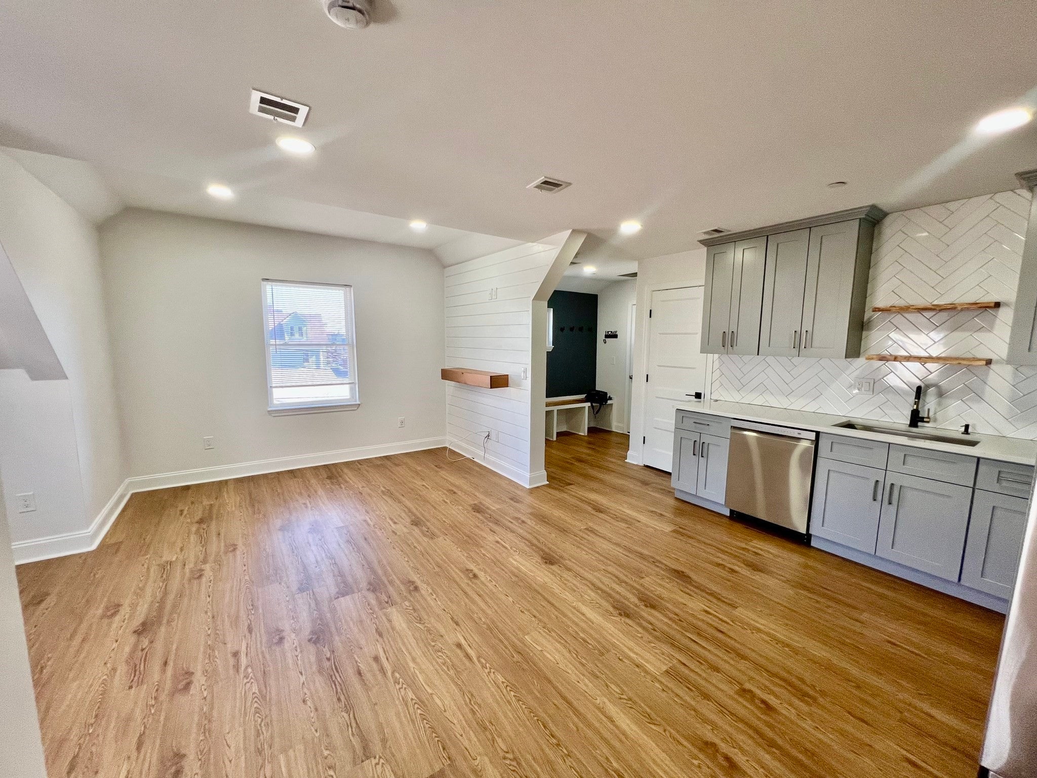 6 Harding Ave #4, Everett, MA, 6 Harding Ave #4, Everett, MA Photo #6