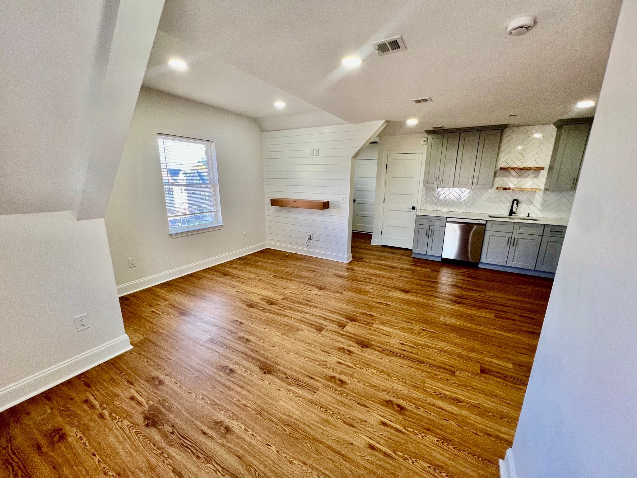 6 Harding Ave #4, Everett, MA, 6 Harding Ave #4, Everett, MA Photo #8
