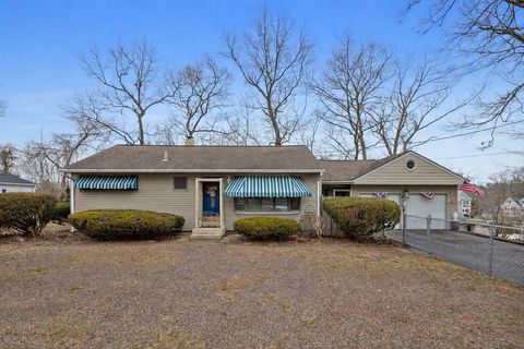 Photo of 30 Forbes Ave, Burlington, MA 01803 (MLS # 73491143)