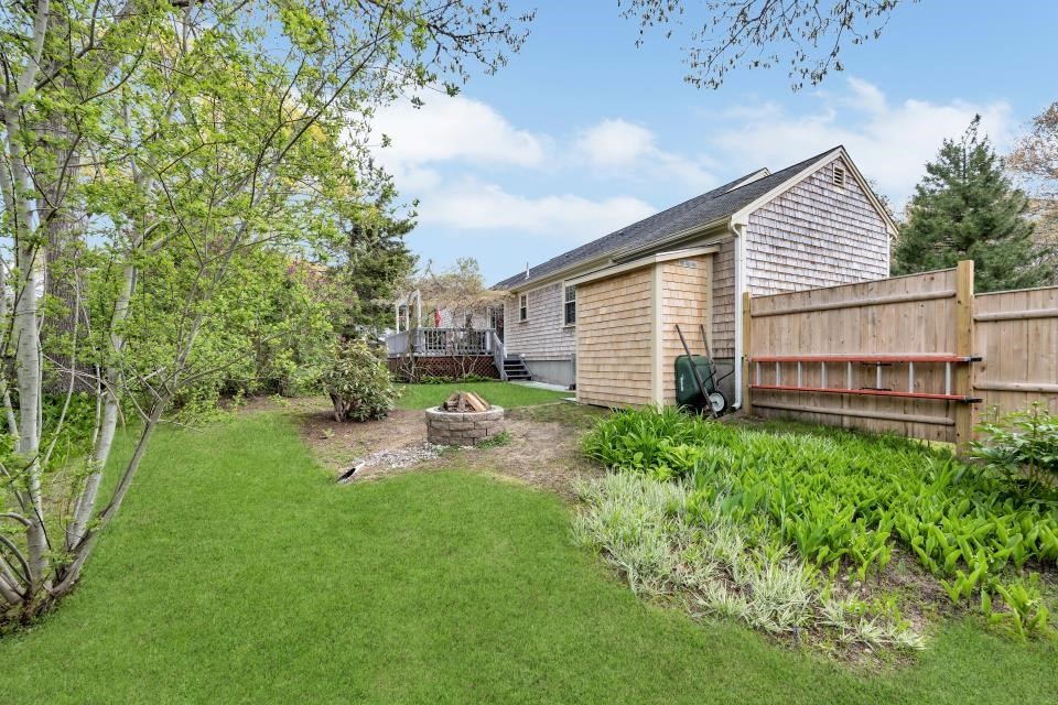 110 White Rock Rd