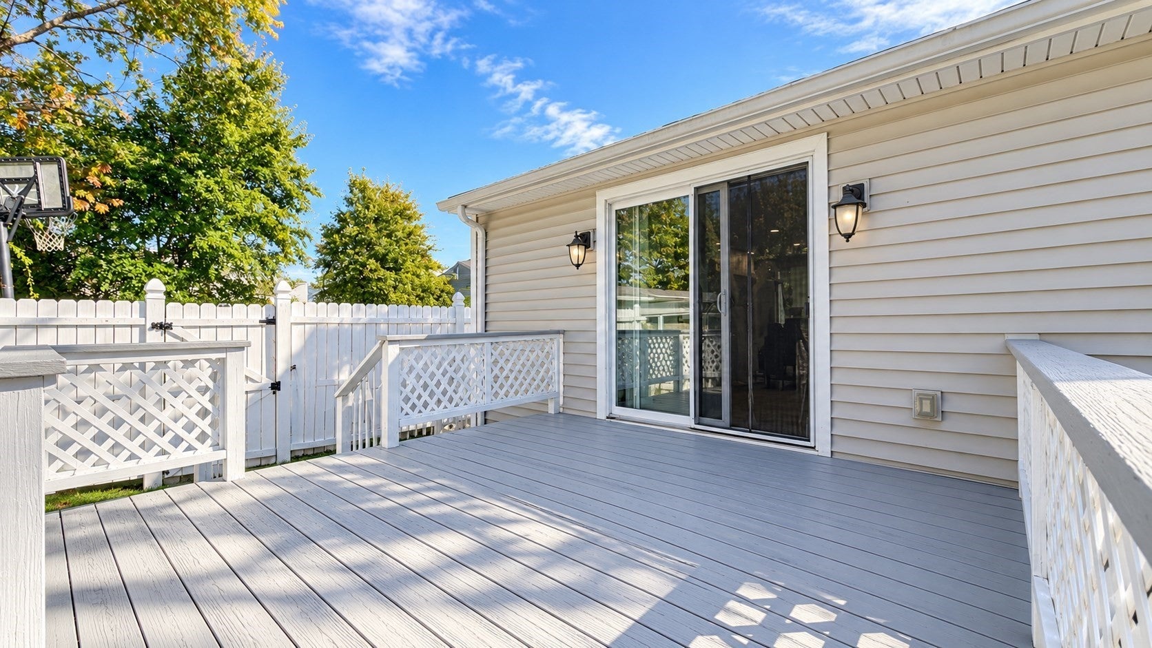 102 Casino Ave, Chicopee, MA, 102 Casino Ave, Chicopee, MA Photo #19