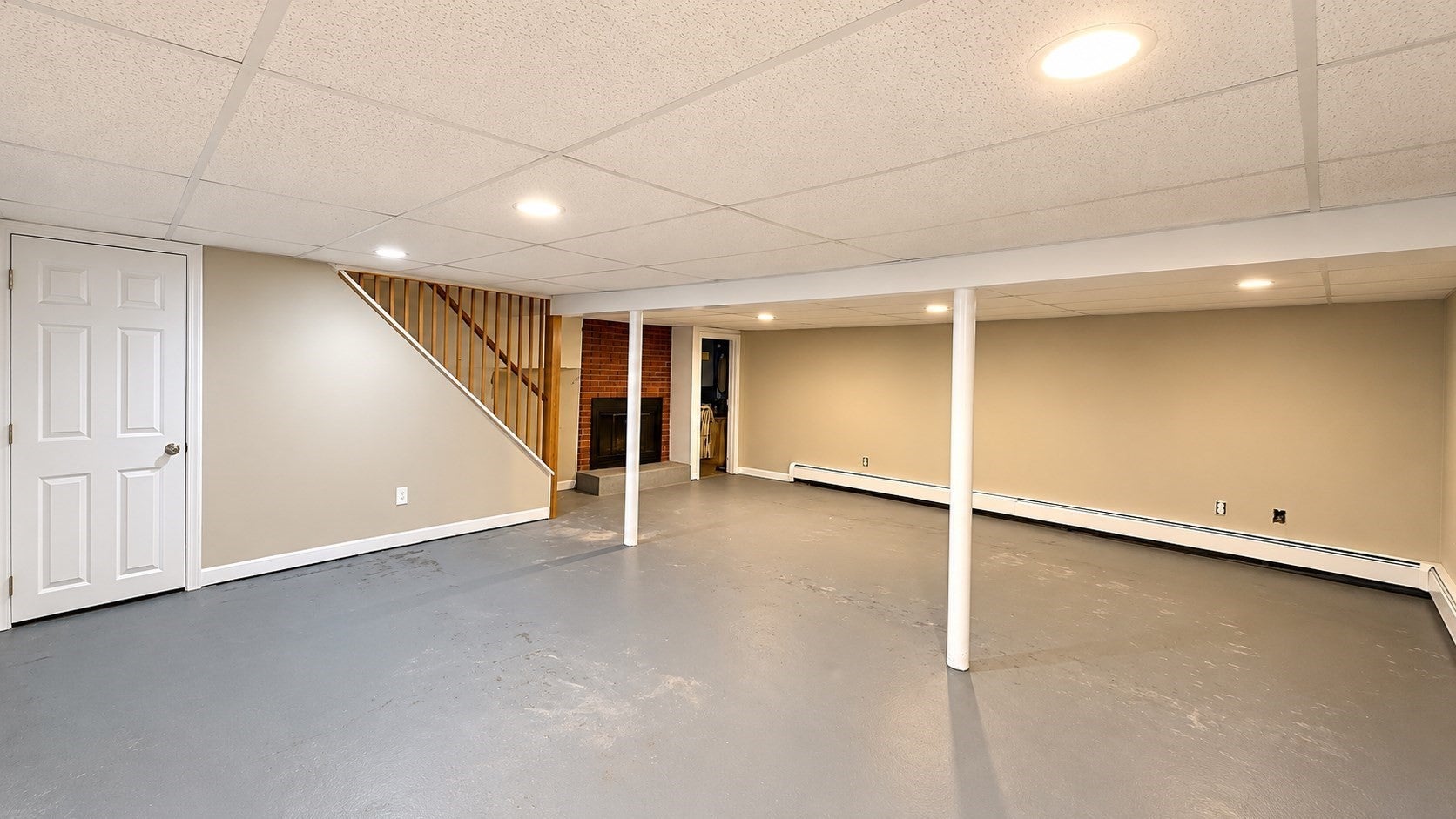 102 Casino Ave, Chicopee, MA, 102 Casino Ave, Chicopee, MA Photo #15