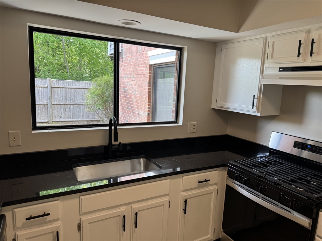 214 Greenbrook Drive 214