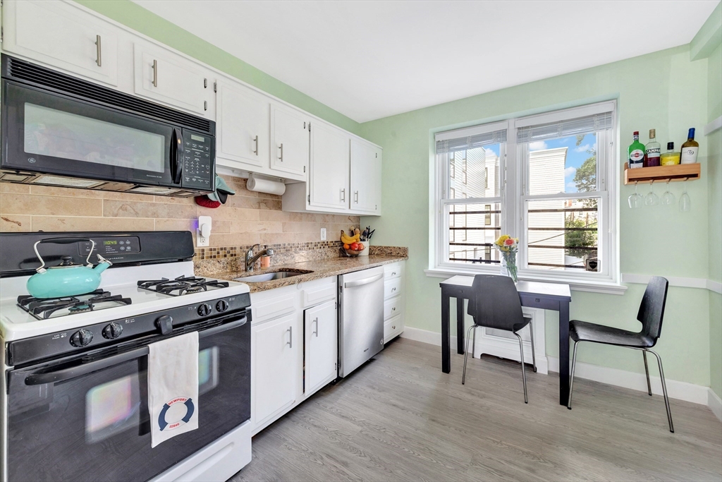 9 Twomey Ct 52