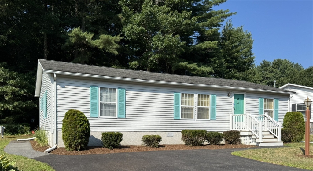 24 High Pond Drive