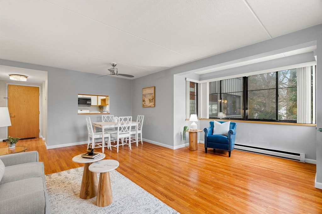 100 Ledgewood Dr 117