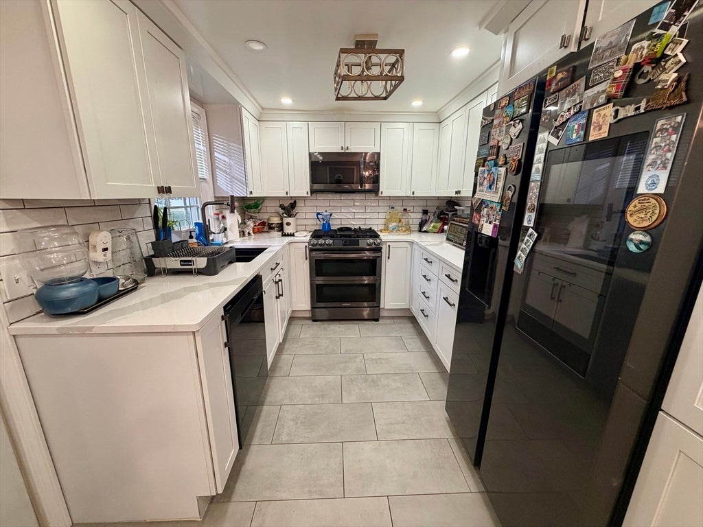 4 Elgin Ct 4