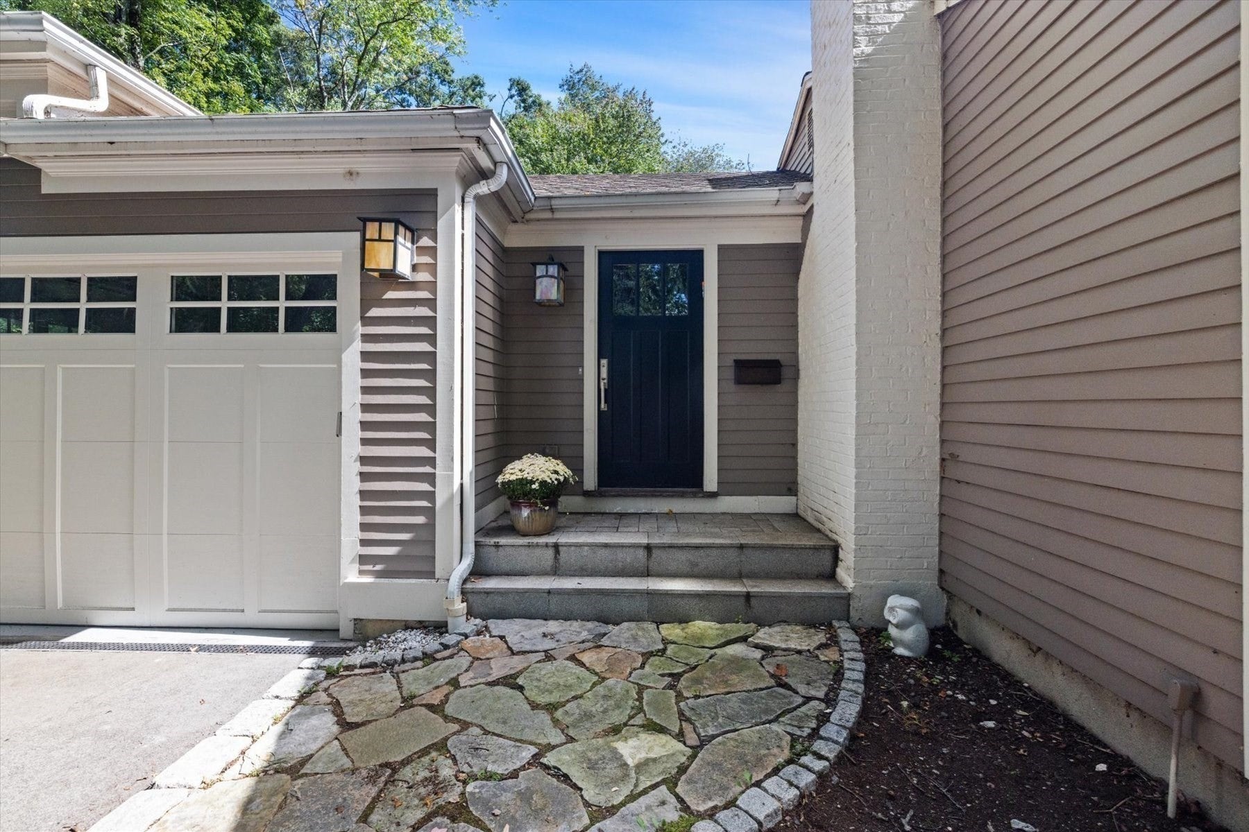 38 Hunnewell St, Needham, MA, 38 Hunnewell St, Needham, MA Photo #4