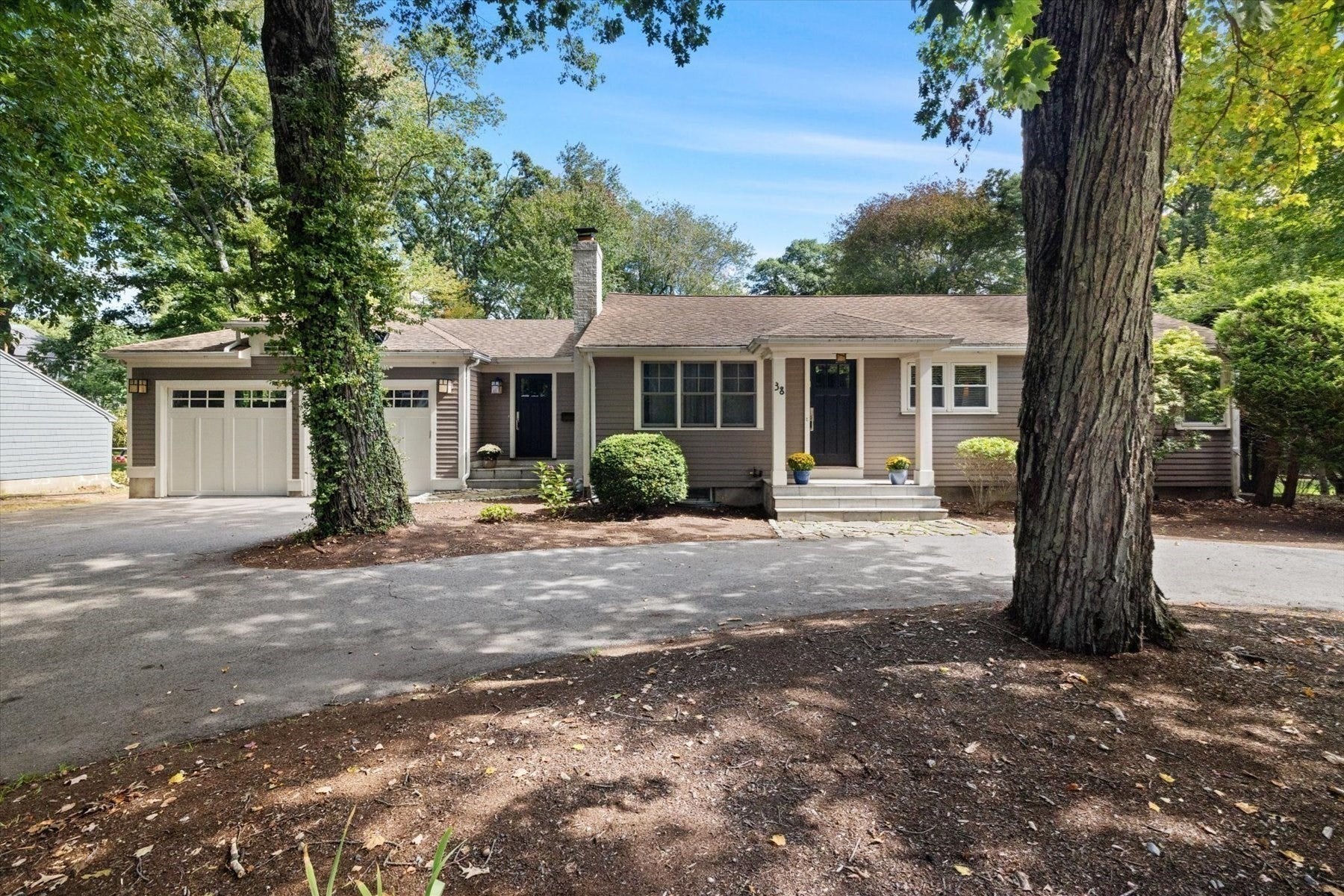 38 Hunnewell St, Needham, MA, 38 Hunnewell St, Needham, MA Photo #2