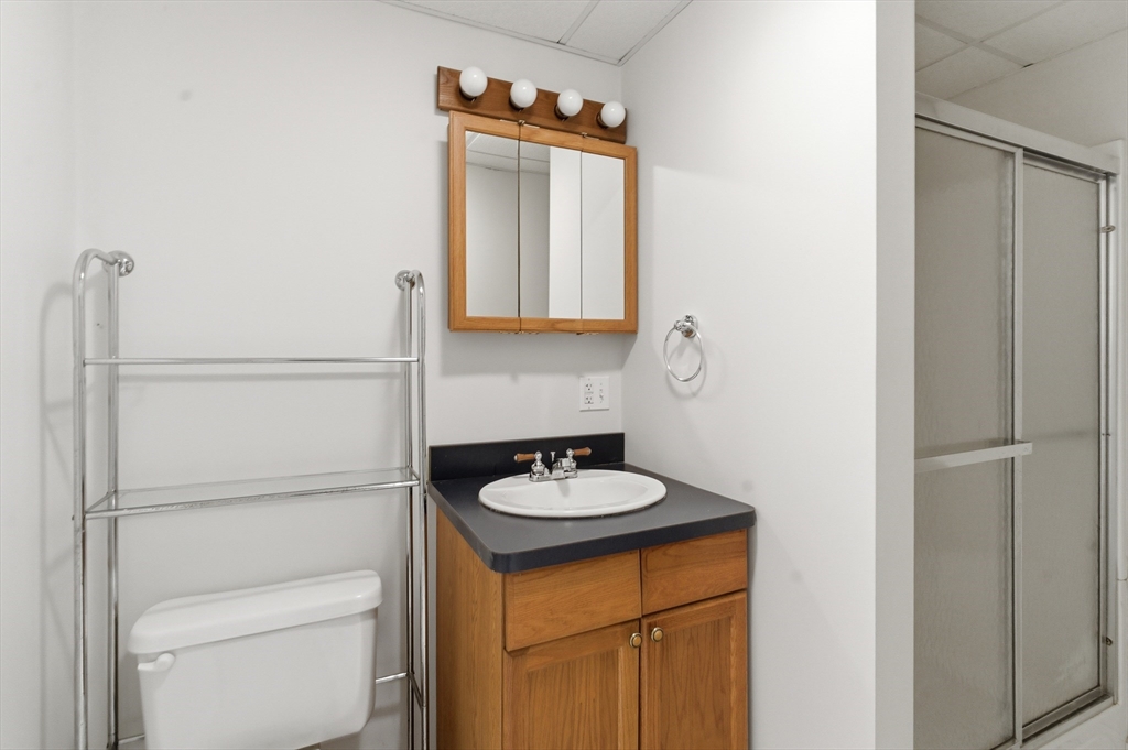 11 Harbor Hill Drive #11, Bourne, MA Photo #17