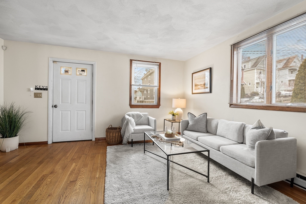 21 Hillside Avenue 21