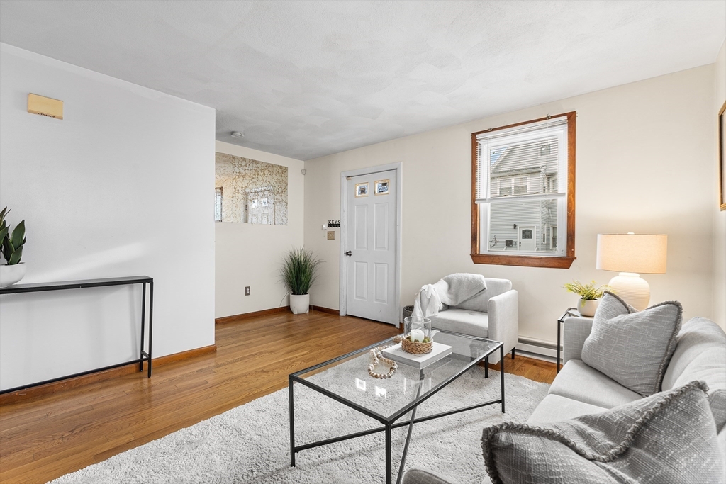 21 Hillside Avenue 21