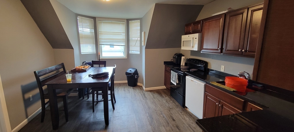 175 Hancock St