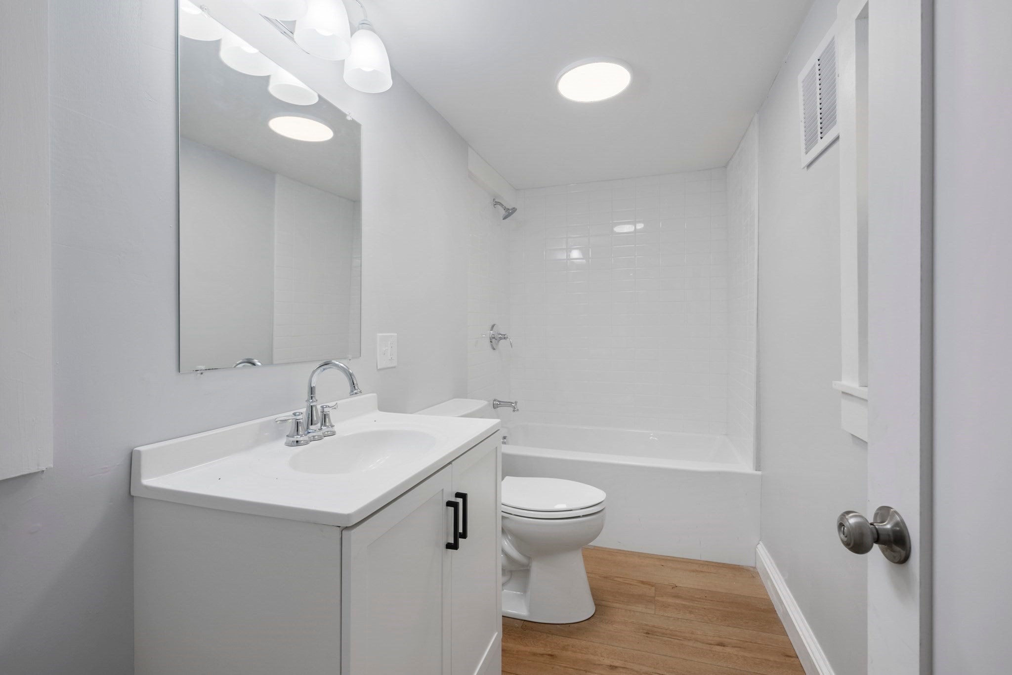 78 Pleasant St, Grafton, MA, 78 Pleasant St, Grafton, MA Photo #15