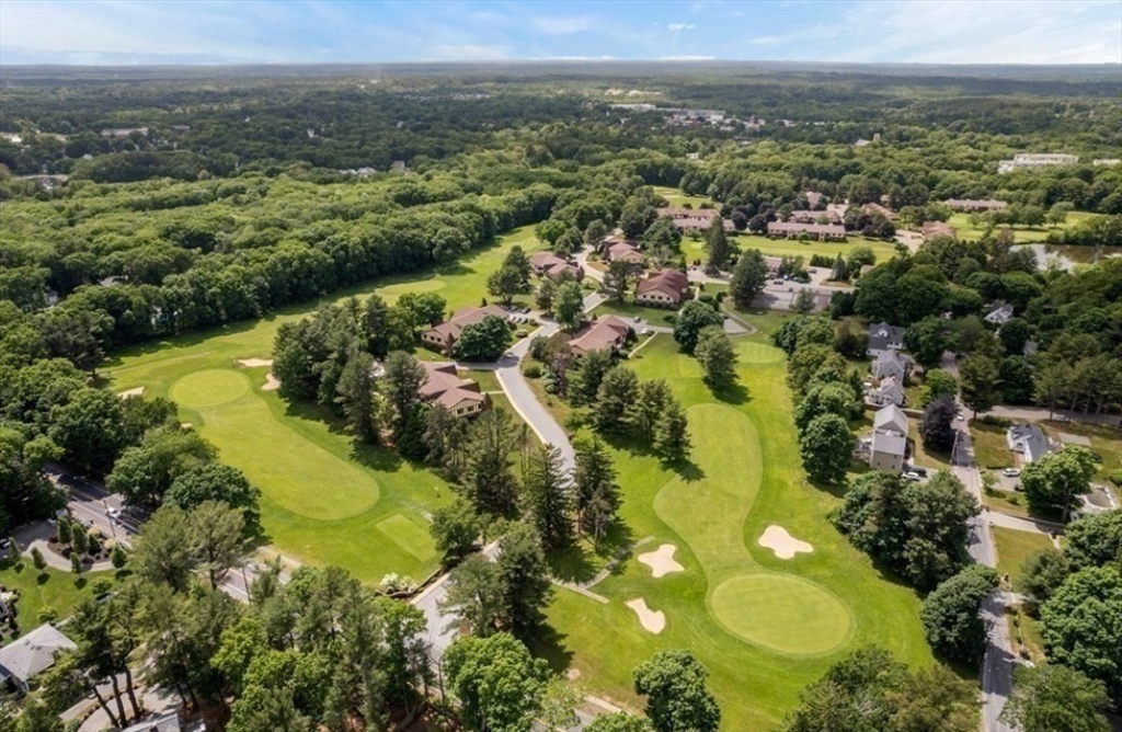 9 Rainbow Pond Drive 6