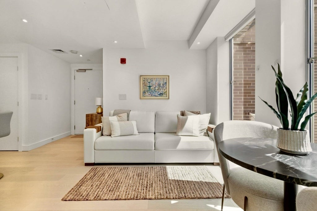 80 Broad St #1009, Boston, MA Photo #4