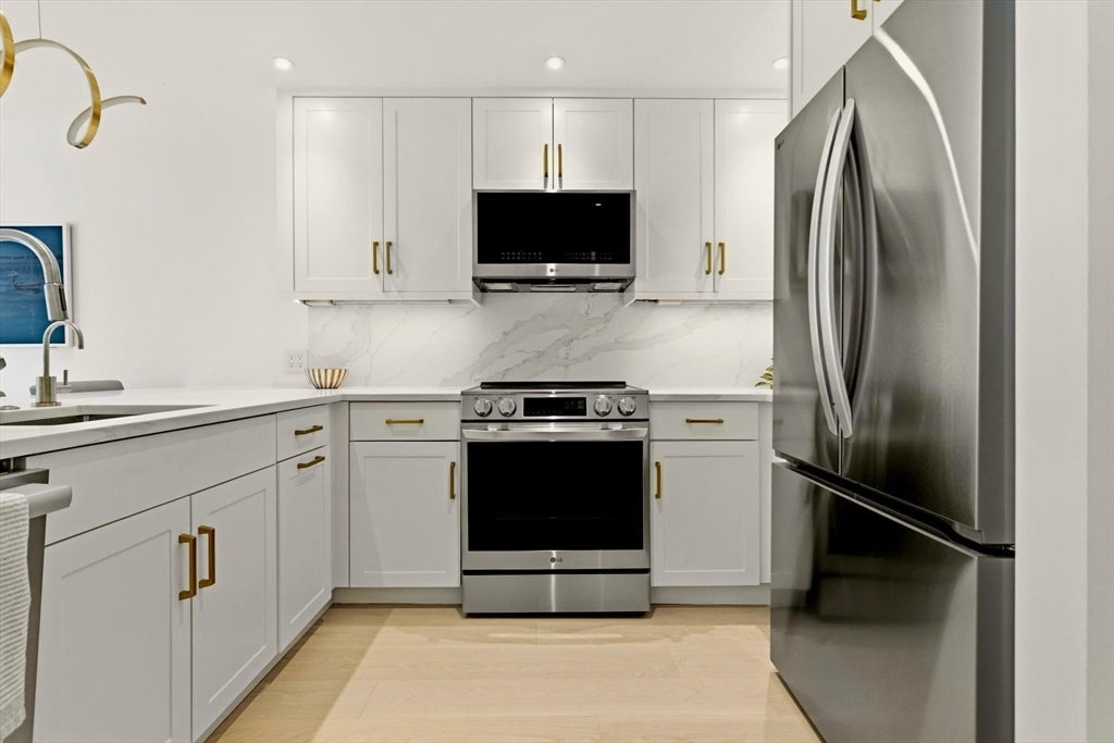 80 Broad St #1009, Boston, MA Photo #8