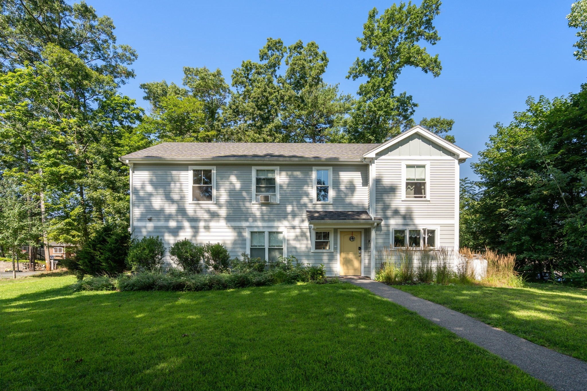 299-301 Bacon St