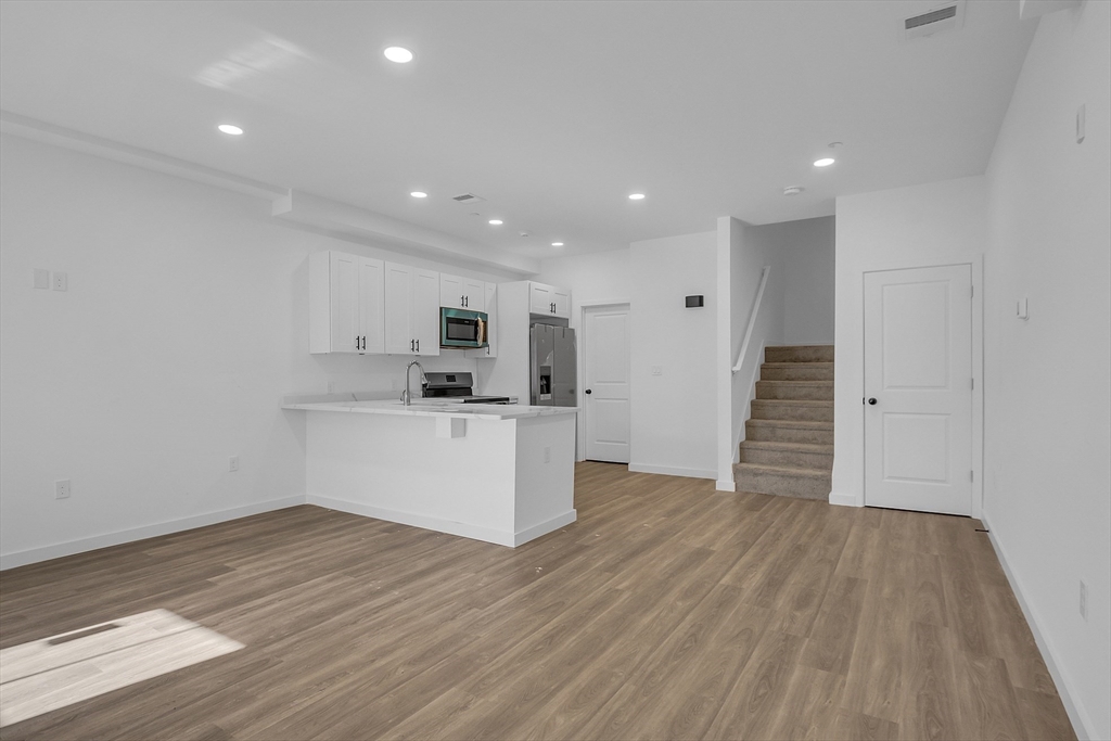 50 Frankfort Street 14