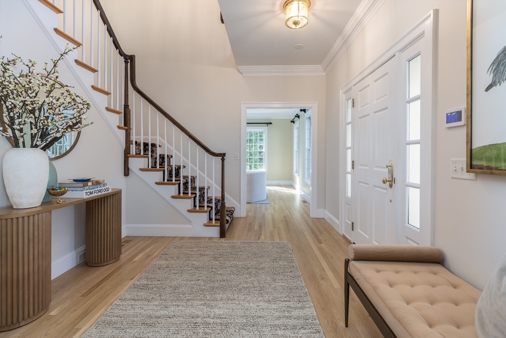 4 Prescott Ln
