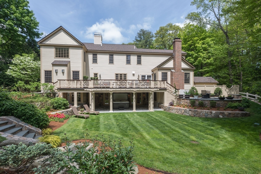 4 Prescott Ln