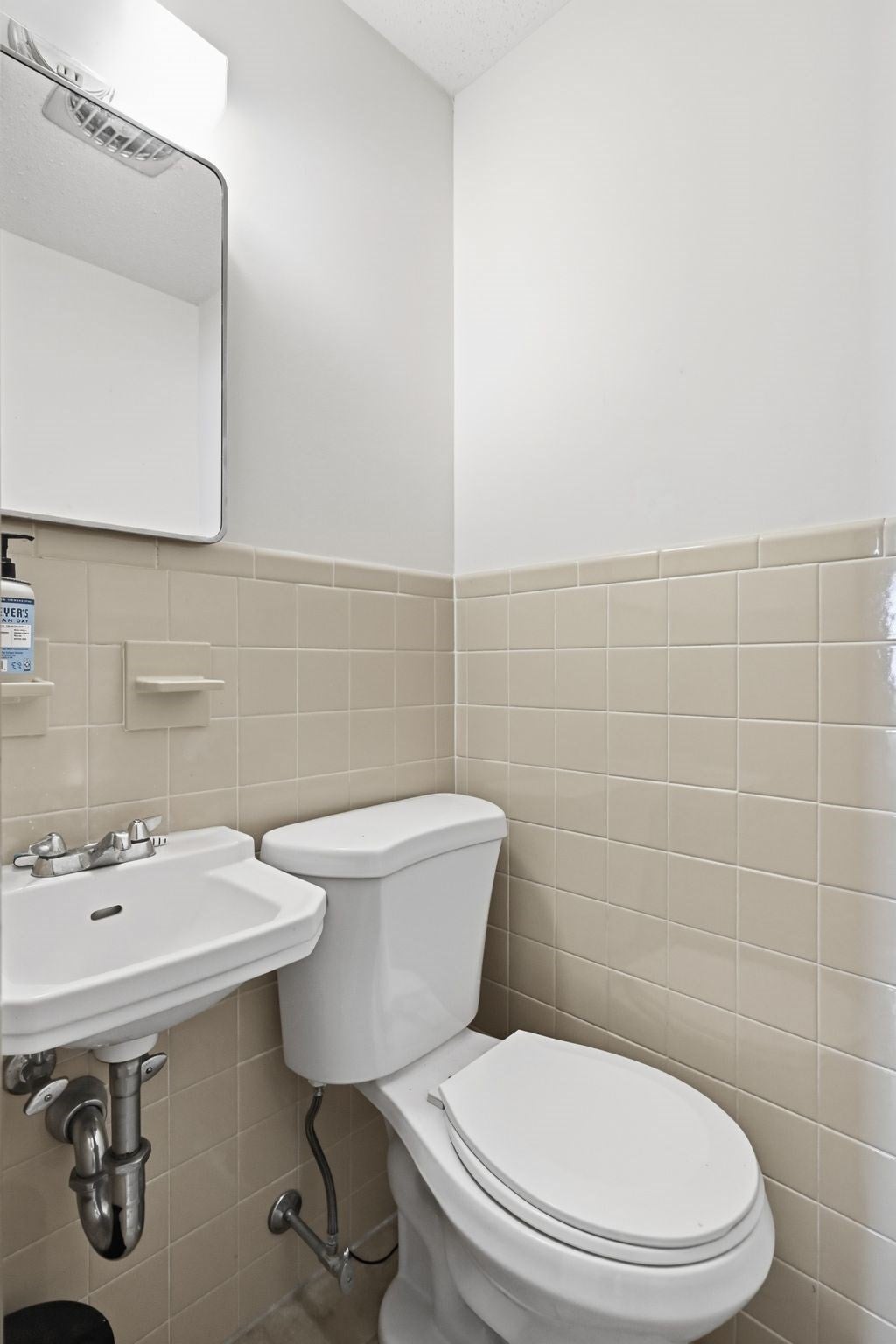 42 N Brook Rd, Springfield, MA, 42 N Brook Rd, Springfield, MA Photo #22