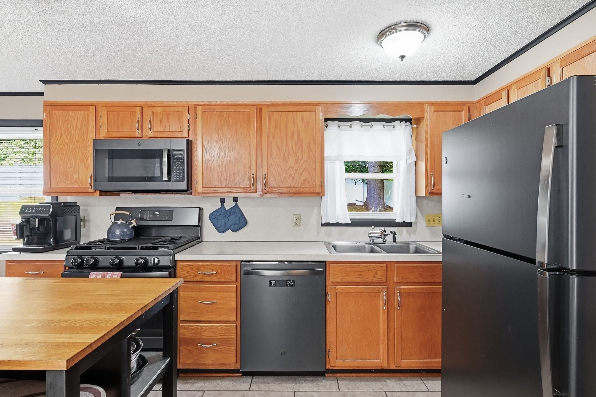 42 N Brook Rd, Springfield, MA, 42 N Brook Rd, Springfield, MA Photo #14