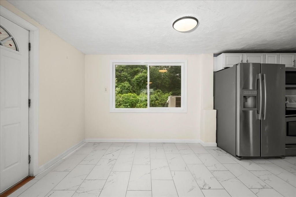 6 Oakwood Ave, Auburn, MA, 6 Oakwood Ave, Auburn, MA Photo #14