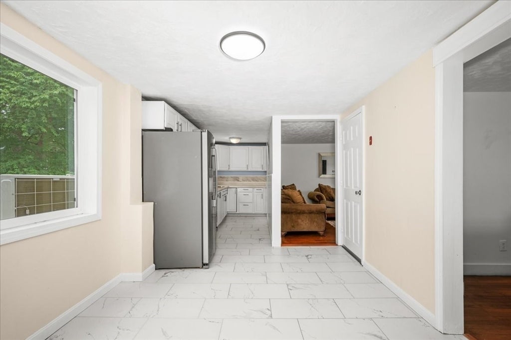 6 Oakwood Ave, Auburn, MA, 6 Oakwood Ave, Auburn, MA Photo #13