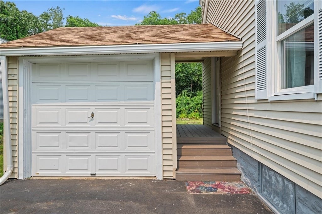 6 Oakwood Ave, Auburn, MA, 6 Oakwood Ave, Auburn, MA Photo #6