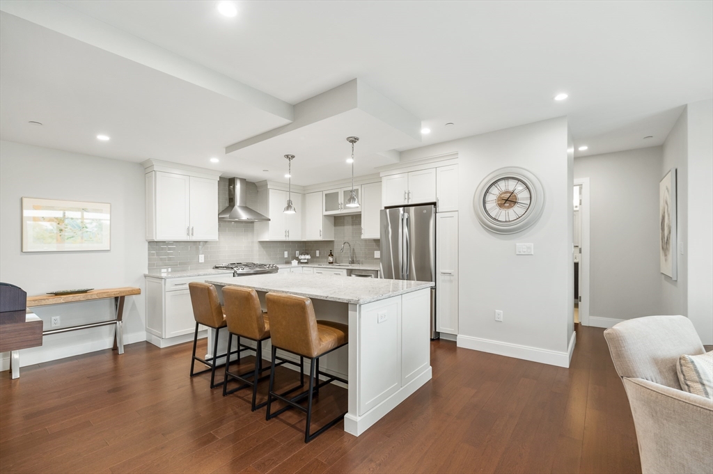 201 Elliott St 510